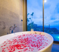 Четырёхместная pool villa Ocean view в Sunsuri Phuket