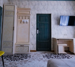 Полулюкс в Artbarin