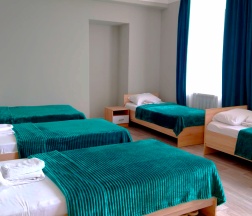 Кровать в 5-местном общем номере в Smart Hotel KDO Воронеж