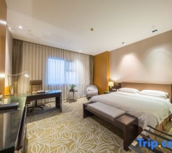 Номер Deluxe в Ningbo East Harbour Hotel