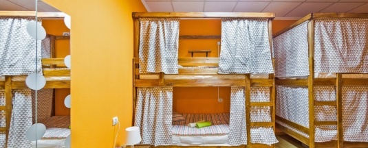 Место в общем четырехместном номере в Белые ночи у Садовой