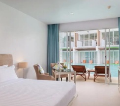 Трёхместный номер Deluxe с балконом в The Briza Beach Resort Khaolak