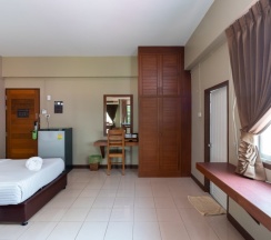 Трёхместный номер Standard в Best LD Hotel