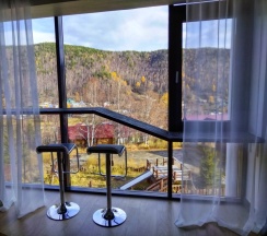 Студия Superior с красивым видом из окна в Baikal Hill Residence