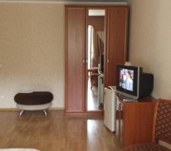 Номер полулюкс с 1 двуспальной кроватью в Оптималь