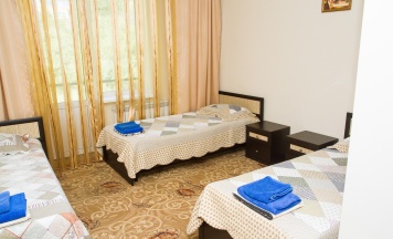 Номер эконом с 3 односпальными кроватями в Тет-а-тет