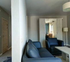 Семейный номер Deluxe с 2 комнатами с балконом и с красивым видом из окна в Sokol