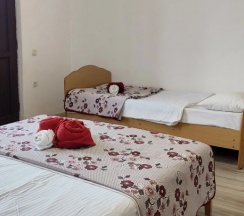 Трёхместный номер Standard рядом с пляжем в Ахимса