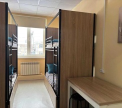 Кровать в общем номере в Хостел на Холмской