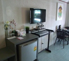Двухместный номер Standard двуспальная кровать в Samui Green Hotel