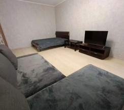 Апартаменты с 2 комнатами с балконом и с красивым видом из окна в Onyx Apartment