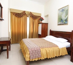 Номер Standard в Hotel Versailles Internacional