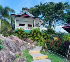 Бунгало с видом на море в Dragon Hut Resort