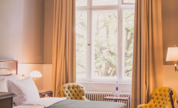 Двухместный номер Les Chambres двуспальная кровать в Henri Hotel Berlin