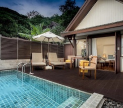 Двухместная вилла Deluxe Private Pool  двуспальная кровать в Centara Villas Phuket