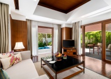 Четырёхместная вилла Pool Deluxe с 2 комнатами beachfront в Отель Santiburi Koh Samui