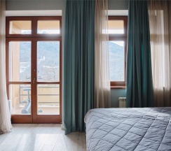 Апартаменты райдера с панорамным  видом на горы в Панорама парк