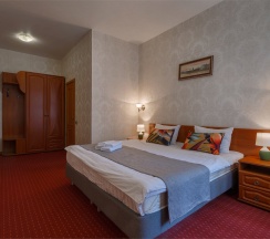 Двухместный комфорт (Двухспальная кровать) в Попов