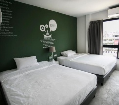 Двухместный номер Standard 2 отдельные кровати в Yaks House Hostel