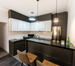 Двухместный люкс двуспальная кровать в Отель Downtown Suites Hotel Yerevan