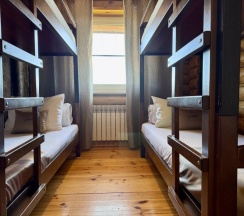 Дом 5-ти комнатный на 10 мест корпус А-Тхач в Горное озеро