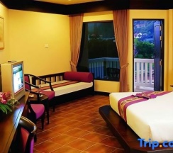 Номер Deluxe с видом на бассейн в Kata Poolside Resort