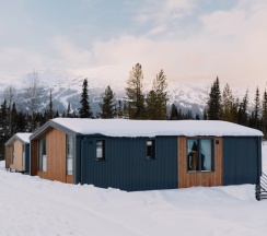 Коттедж с 4 комнатами в ШерХан