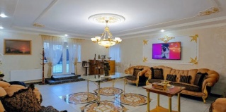 Теберда: Отель Golden House