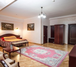 ДеЛюкс в Чеботарёвъ