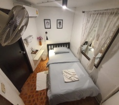 Одноместный номер Economy (односпальная кровать) в Home16 Hostel 16