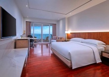 Двухместный номер Premium двуспальная кровать в Hilton Hua Hin Resort & Spa