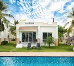Вилла Royal в Отель The Oriental Beach Pearl