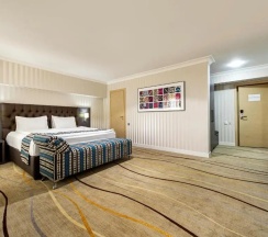 Двухместный номер Делюкс двуспальная кровать в Shymkent Grand Hotel