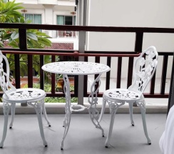 Двухместный номер Crystal с видом на город двуспальная кровать в The AGATE Pattaya Boutique Resort