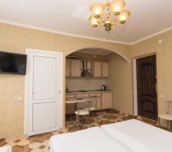 Студия трехместная в Панорама