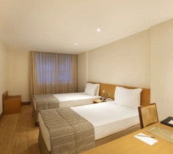Трёхместный номер Standard в Windsor Palace Copacabana