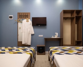 TWIN 203, 204 в Double L Hotel