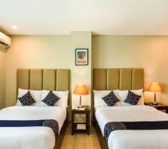 Семейный номер Superior в Capital O 461 Asrodel Hotel