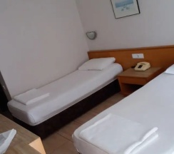 Двухместный номер Standard 2 отдельные кровати в Isinda Hotel