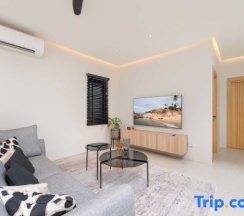 Вилла в Вилла Plunge Modern 2-Bedroom with Private Pool