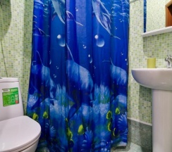 Трехместный номер с собственной ванной комнатой в Аллан