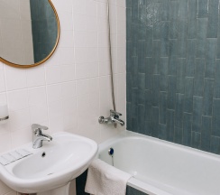 Двухместный Комфорт Цоколь в Крыжовник