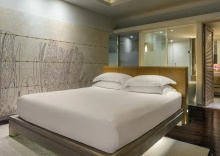 Двухместный люкс Superior с видом на море двуспальная кровать в Pullman Phuket Karon Beach Resort ex. Hilton Phuket Arcadia Resort