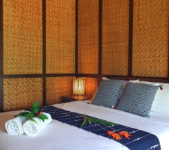 Коттедж с видом на сад в Azalea Village Wellness Resort