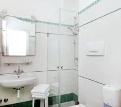 Трёхместный номер Standard с видом на море в Hotel Pupetto