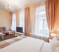 Комфорт с двуспальной кроватью в Горький