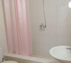 Номер полулюкс с 2 односпальными кроватями в Оптима