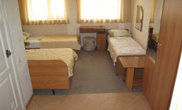 №2 Стандартный четырехместный номер. в Аркона