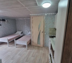 Номер комфорт с 3 односпальными кроватями в Чудесное место