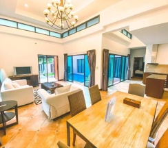 Вилла с 5 комнатами в Royal Sammuk villas